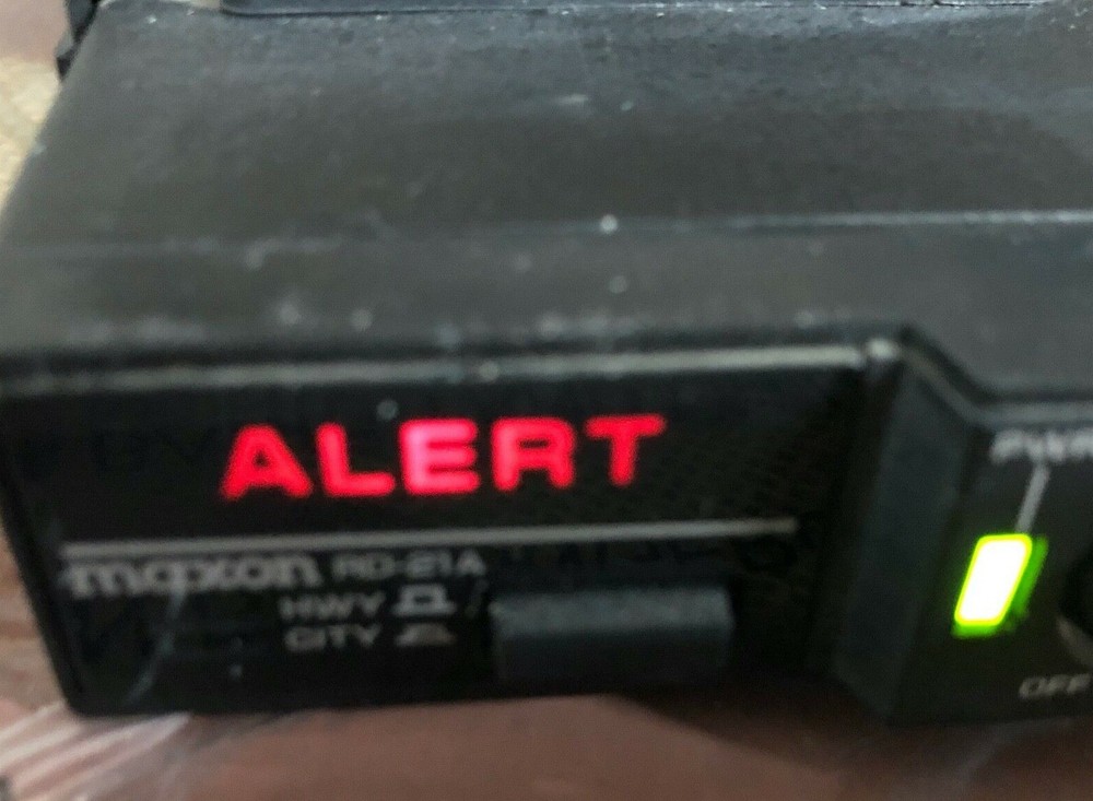 Nice Used Working RD-21A Maxon Mini Size Radar Detector
