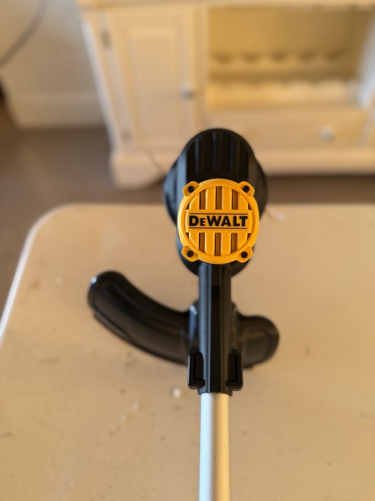 DEWALT DCST925 20 v Max 13 Inch String Trimmer Guard/Deflector