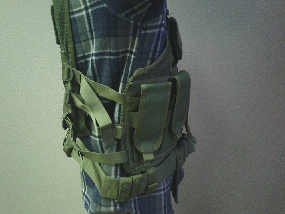 Clean Tactical Multi-Function Adjustable Vest Camouflage FREE SHIPPING