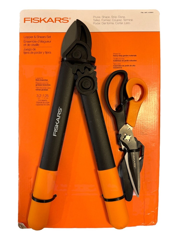 Fiskars 2 Piece Lopper & Shears Set. Also Contains Sheath W/Built-in Sharpener