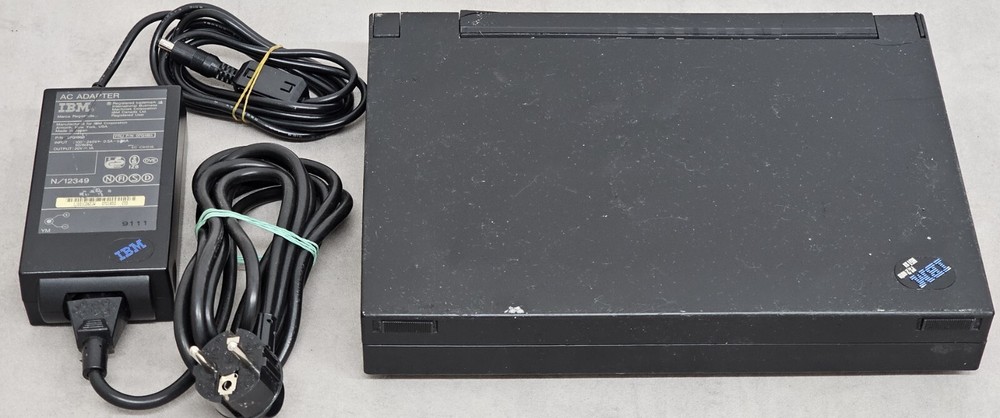 IBM PS/2 Note N51 SX Notebook Computer