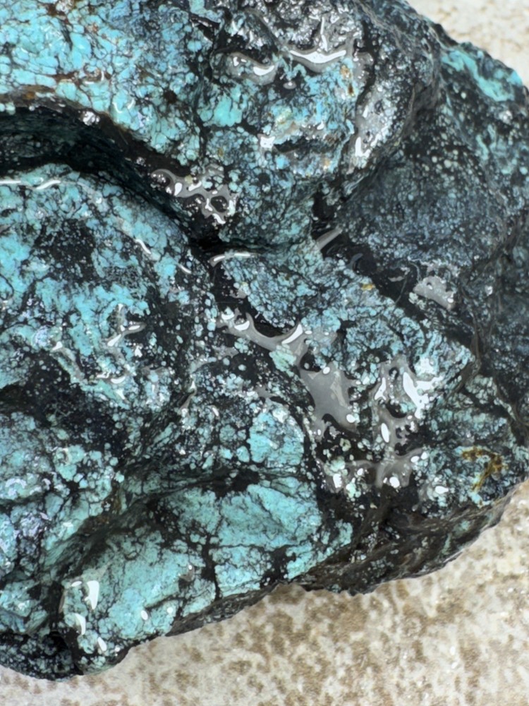 Natural Hubei turquoise nugget