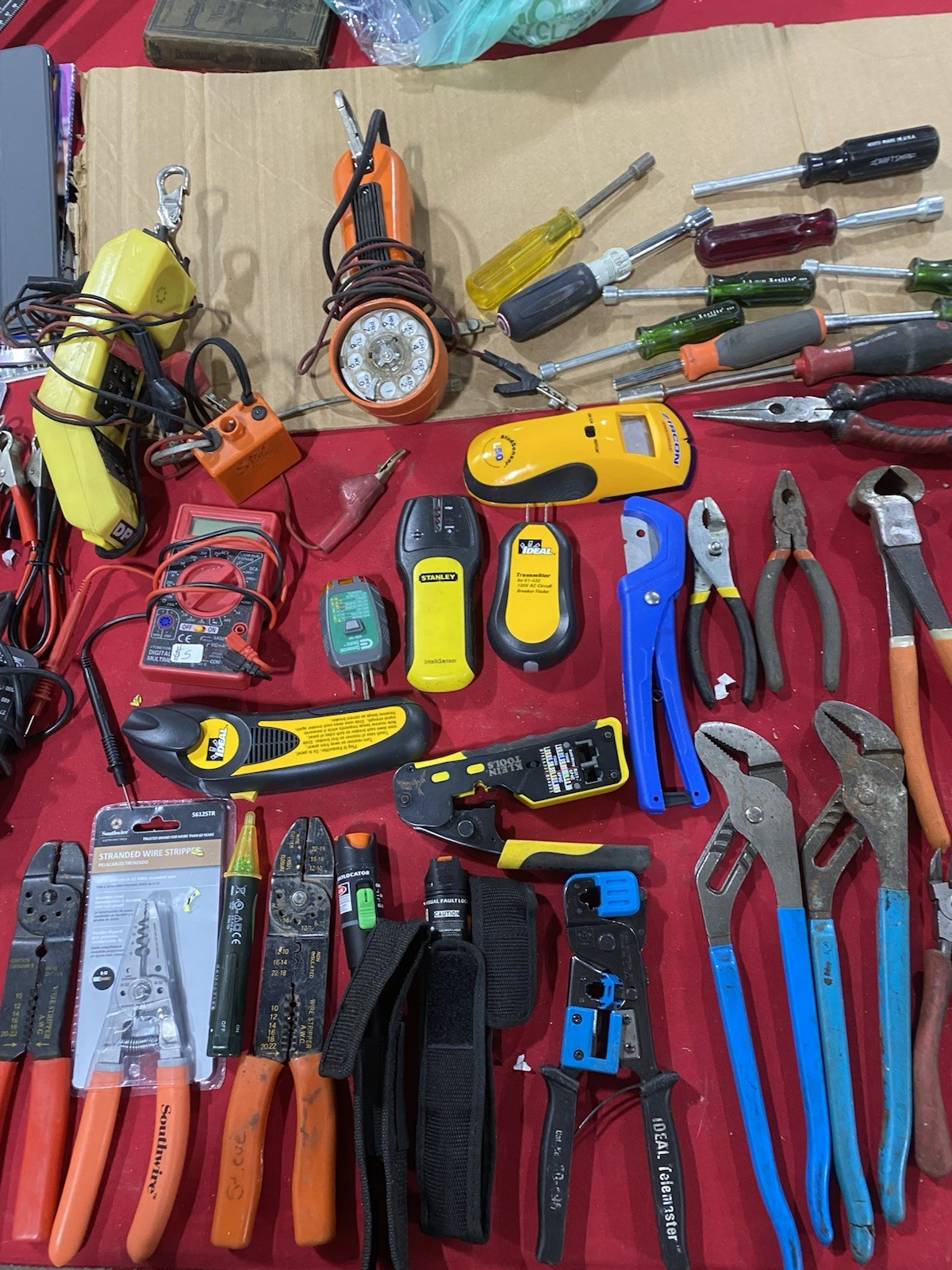Lot of Electrician Tools Mixed Tools and Brands Screwdrivers Etc Used Free Ship