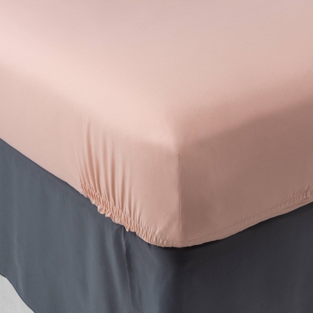 Room Essentials 4PK Pink Solid Microfiber Fitted Twin/Twin XL Dorm Bed Sheets