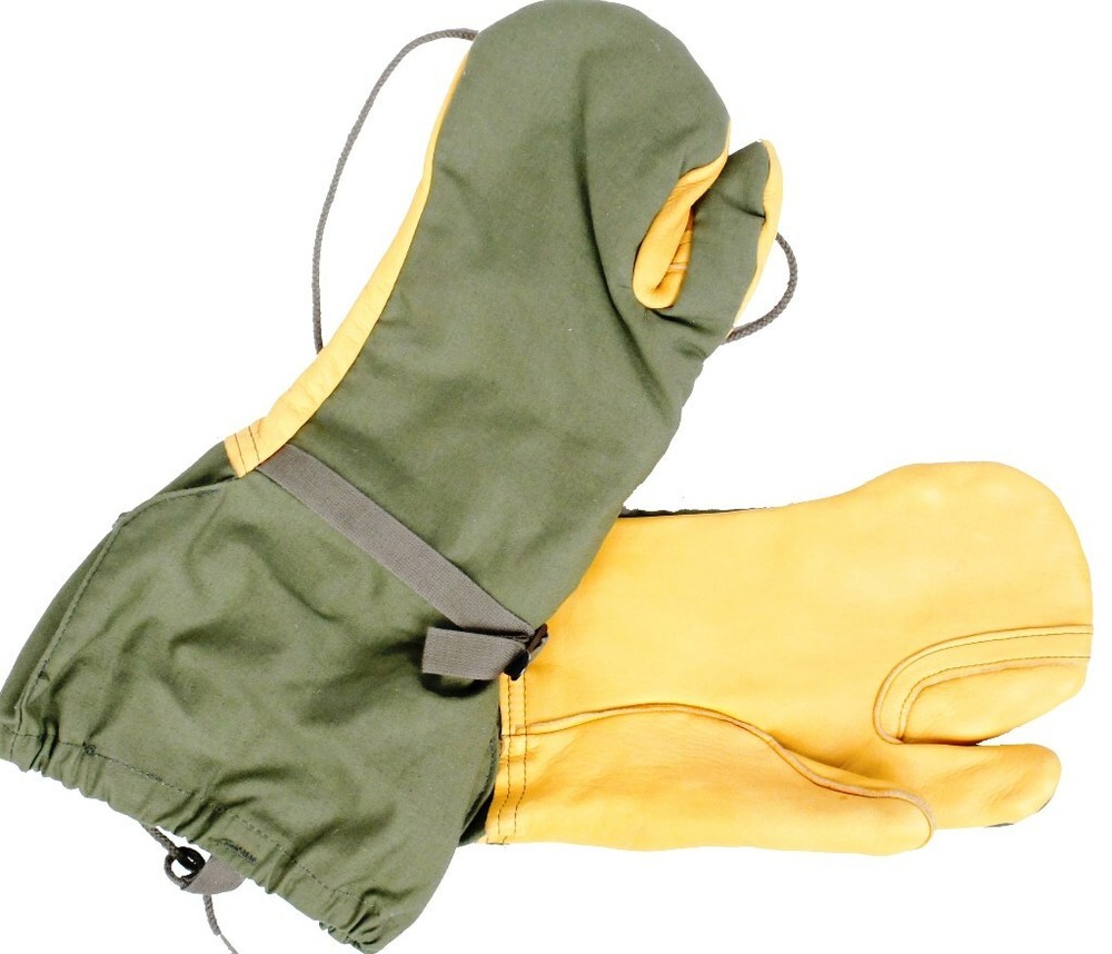 US Army Cold Weather Trigger Mitten Shell - Size Medium