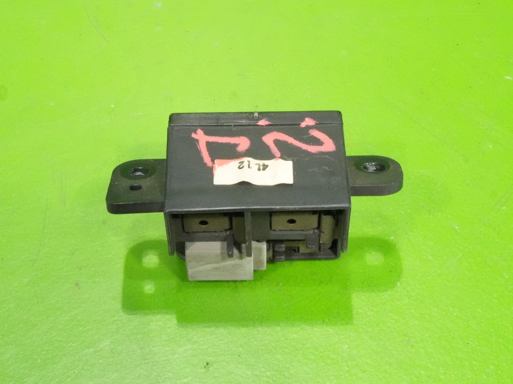 94-01 Integra OEM glovebox storage compartment light lamp switch