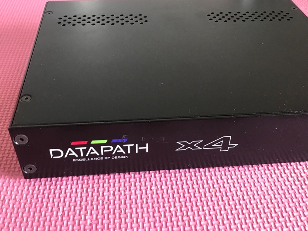 DATAPATH X4 Display Controller NO Power Supply Used