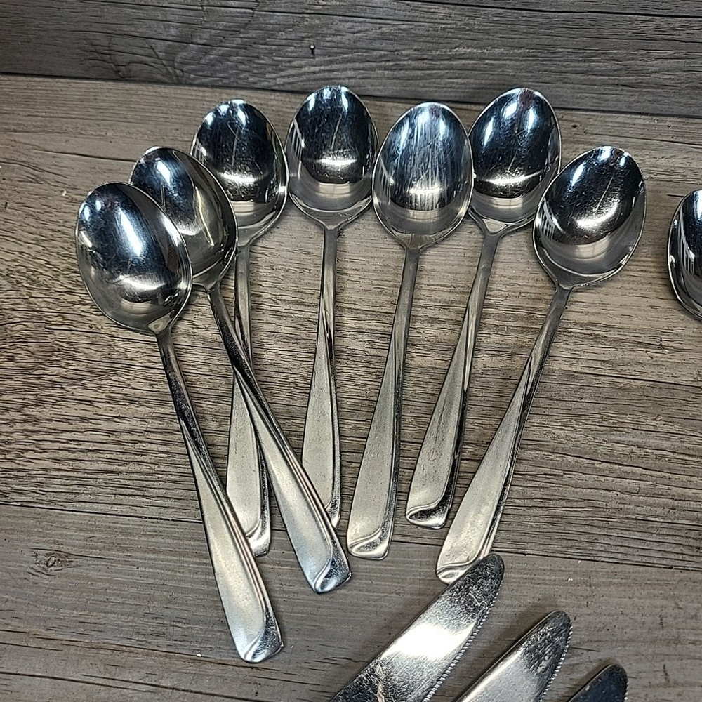 Pfaltzgraff 37 Piece Flatware Silverware Set Setting For 6 With Extras