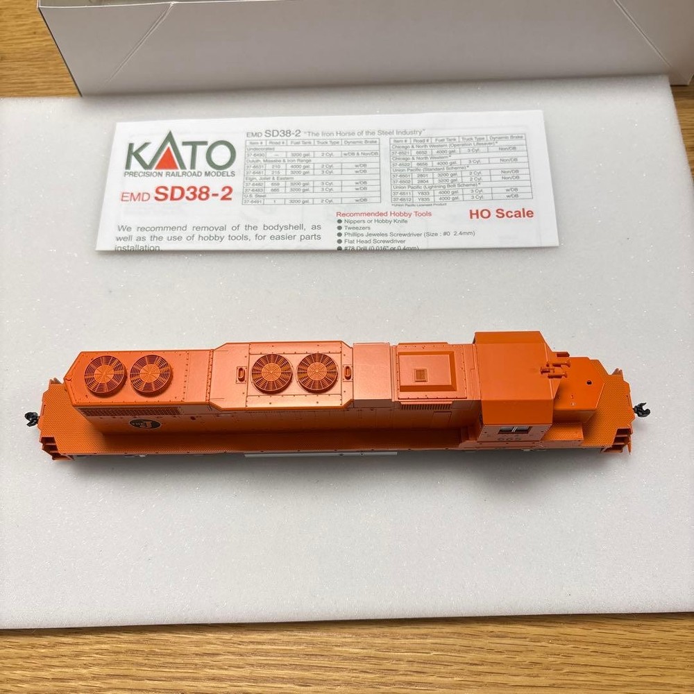 KATO EMD SD38-2 Elgin,jolit&eastern #665