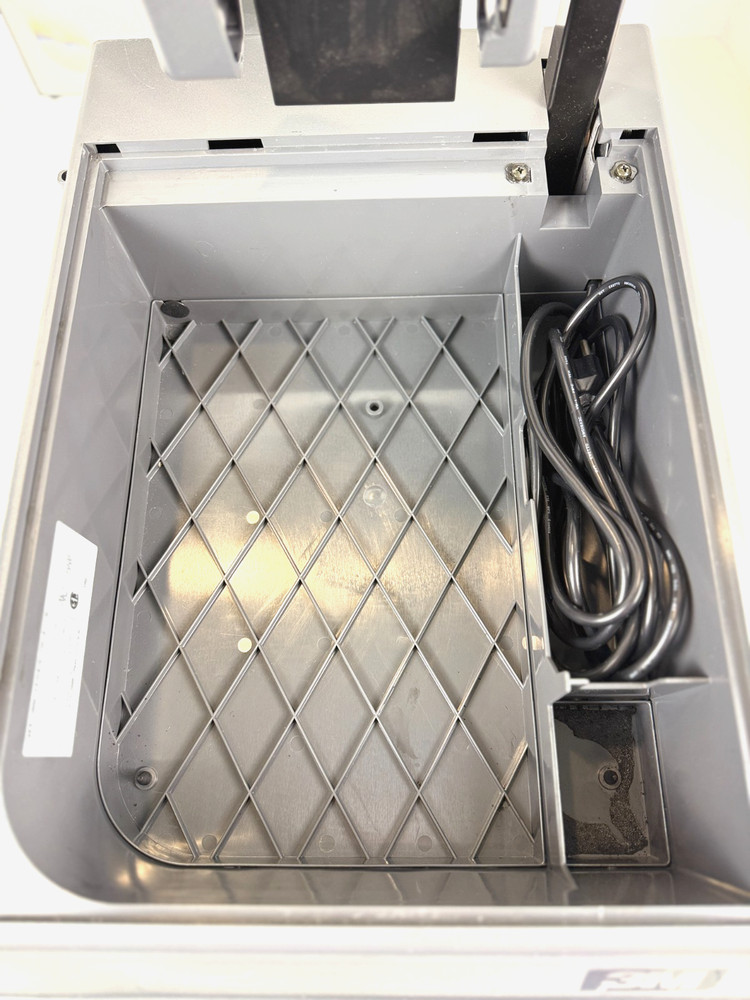 3M 2000 AG Overhead Projector Briefcase Portable Transparency Projector (tested)