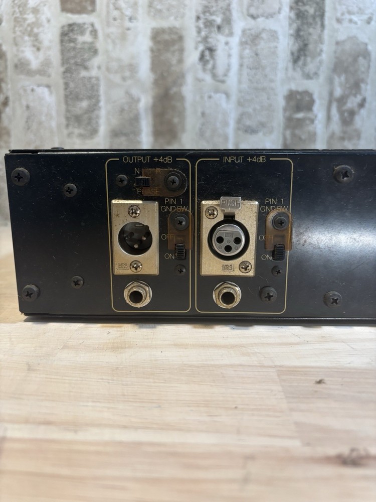 YAMAHA Q1027 Graphic Equalizer⭐️Model Q1027 Professional Series⭐️Tested Working