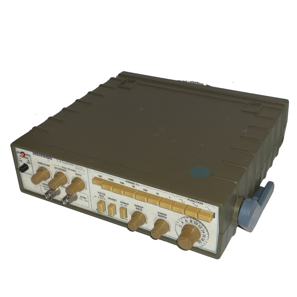 Tekronix CFG250 Function Generator (Untested) CFG-2501W51361. 10Vpk
