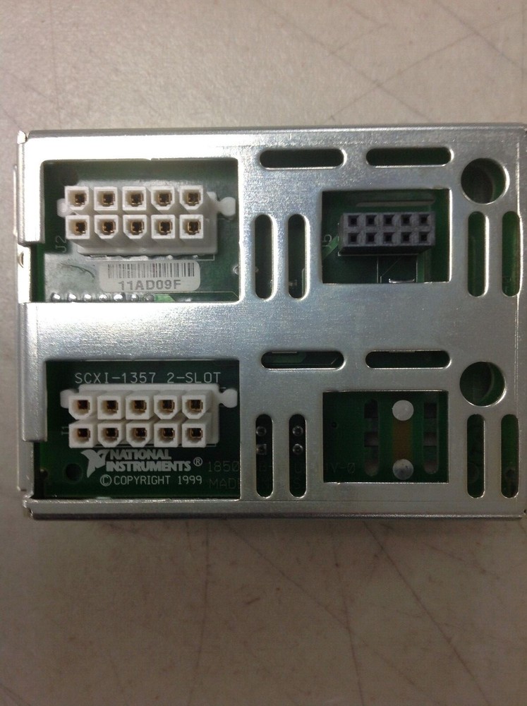 SCXI 1357 High Voltage Backplane Adapter