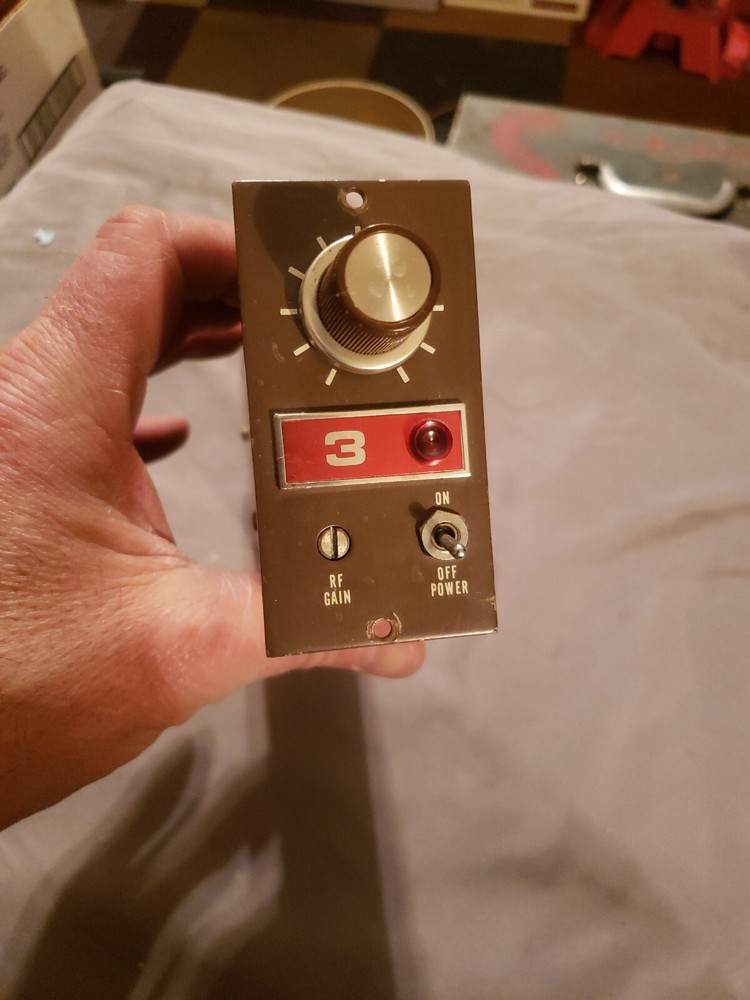 TOA Model WTM-031 (u) Wireless Tuner