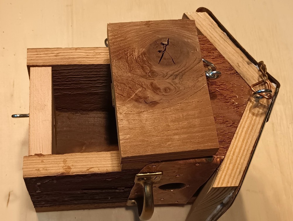 Rustic Handmade Wren Birdhouse using Recycled/Repurposed Material
