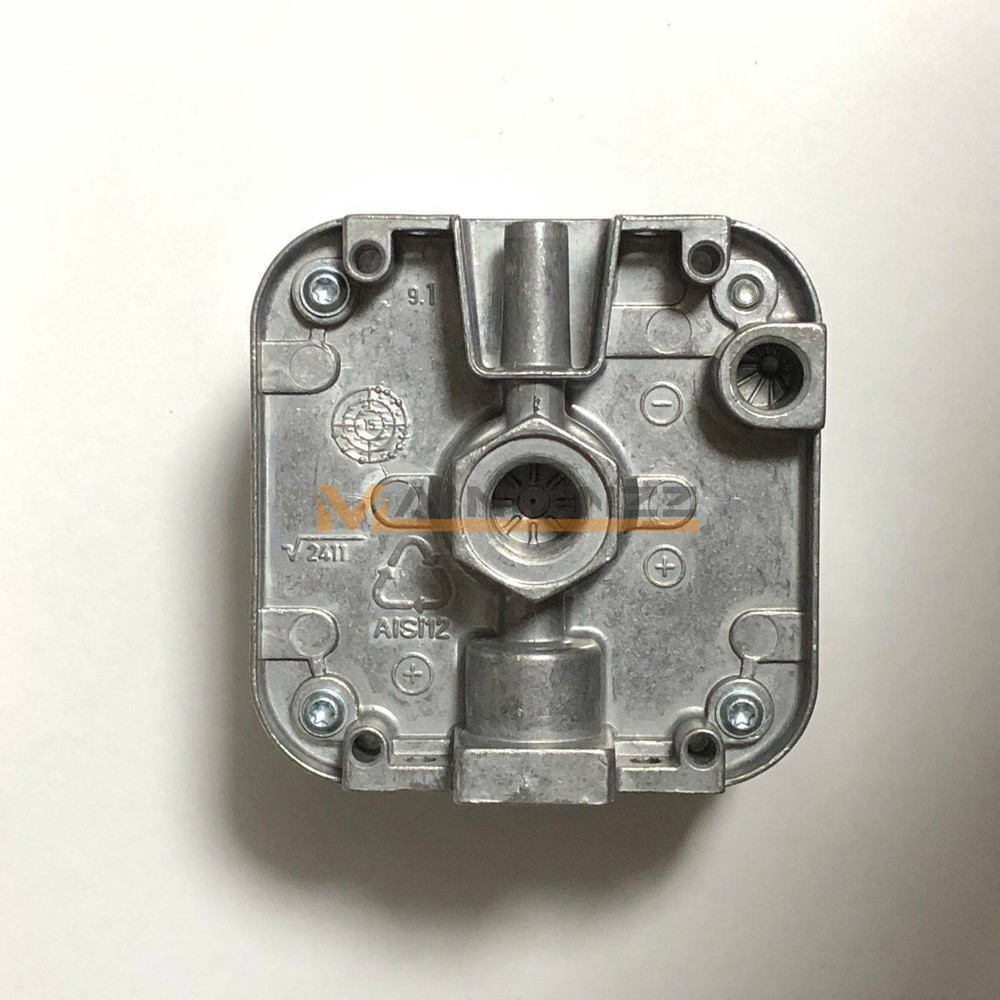 ONE NEW KROM Pressure Switch DG50B-3