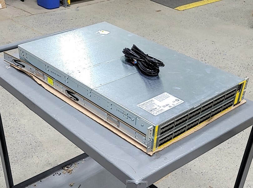 VIRTUAL INSTRUMENTS ProbeFC8-HD48 101-102114 Switch 48-port SEE NOTES