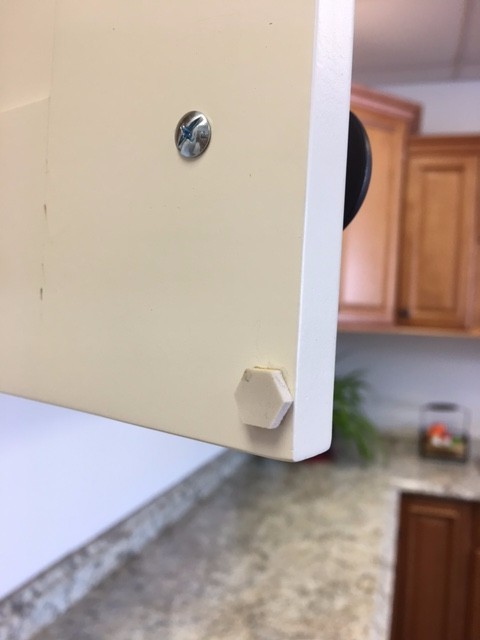 110 Hexagon Cabinet Door Bumpers (WHITE)