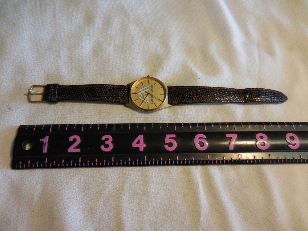 GATEWAY MINING WRIST WATCH --DOESN'T WORK