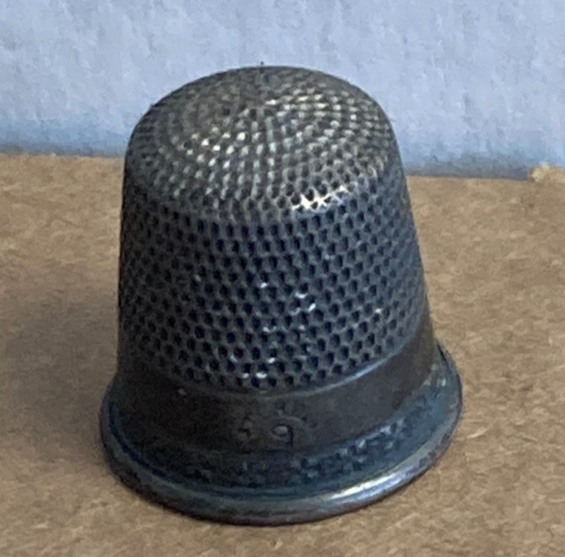 Vintage/Antique Sterling Silver Thimble Size 9