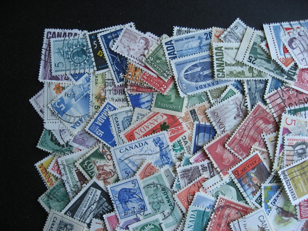 Canada collection 250 different U all pre 1970 stuff here!!