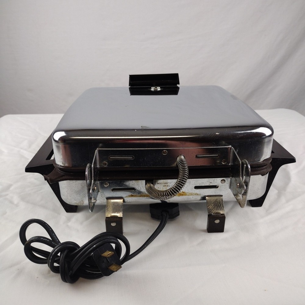 Toastmaster 269 Waffle Maker Griddle Reversible Plates Chrome