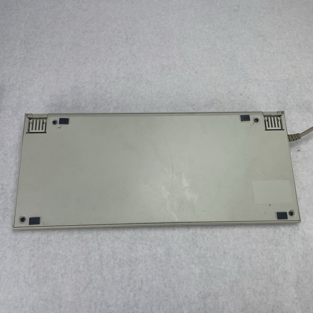 Zenith Data Systems Z-150 Keyboard Untested