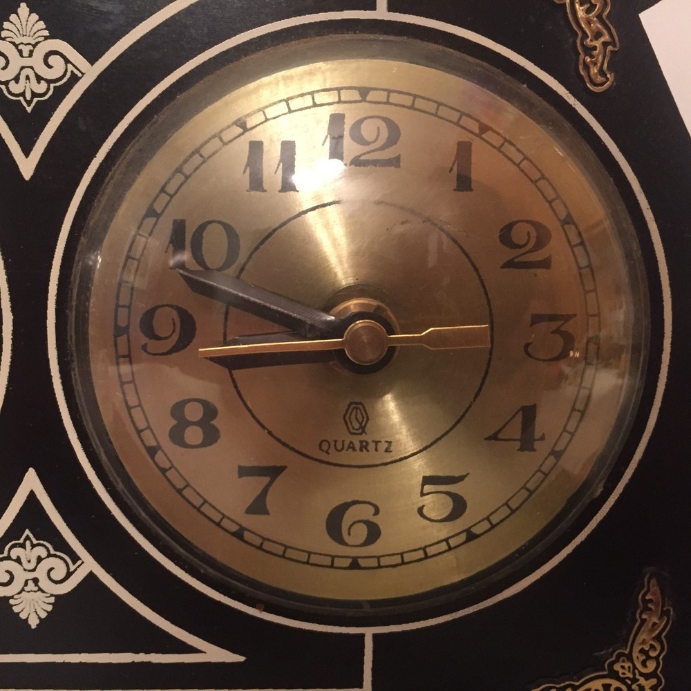 Mantle Clock - Hindu or India Theme - Presentation Gift - Quartz
