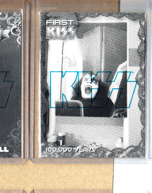 KISS-Trading Card-2009 Blue Foil Press Pass Komplete-#19-Licensed-Authentic-Mint