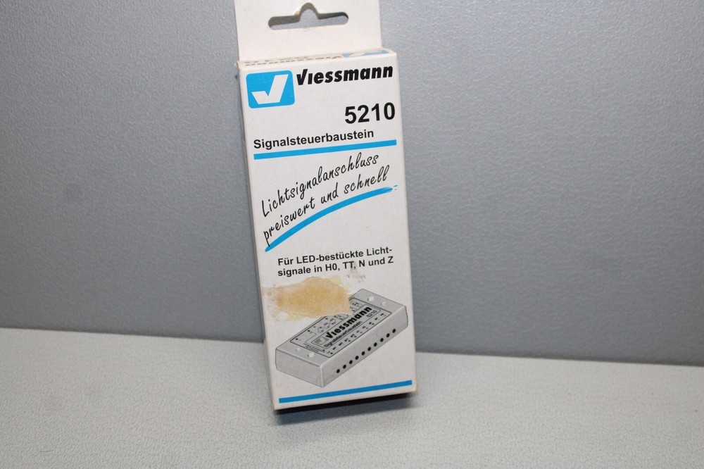 Viesmann 5210 signal control module H0 scale original packaging