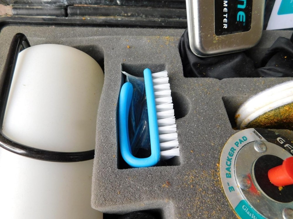 GLASWELD WINDSHEILD GLASS SCRATCH REMOVAL TOOL