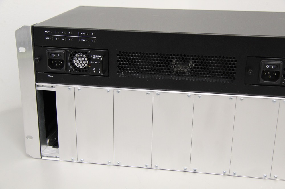 New Open Box AXIS Q7920 Rackmount Video Encoder Chassis PN: 0575-001-04