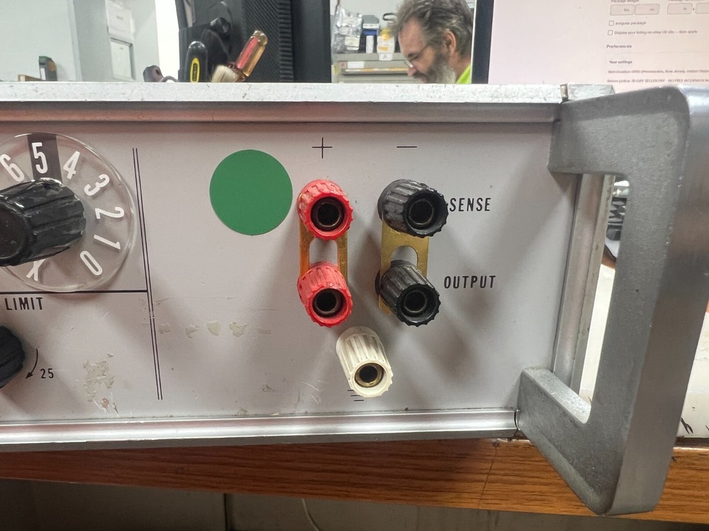 👀 FLUKE 341A DC VOLTAGE CALIBRATOR