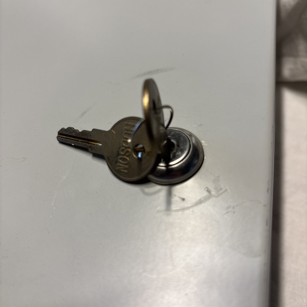 Altronix ALTV1224DC2 CCTV power supply