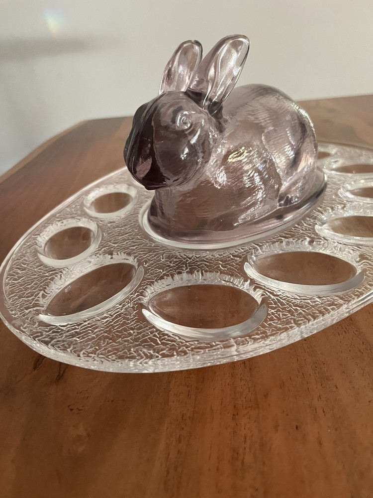 Vintage L E Smith Nested Bunny Deviled Egg Serving Plate Purple