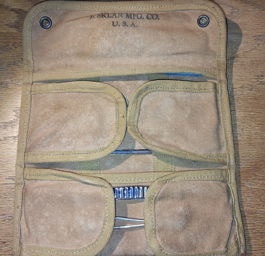 WW2 USN Pocket Surgical Set With Accesories