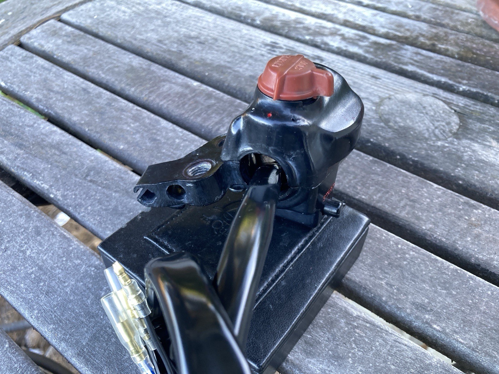 Vintage Honda 1975-1976 CB200T RH Starter and Engine Stop Kill Switch controls