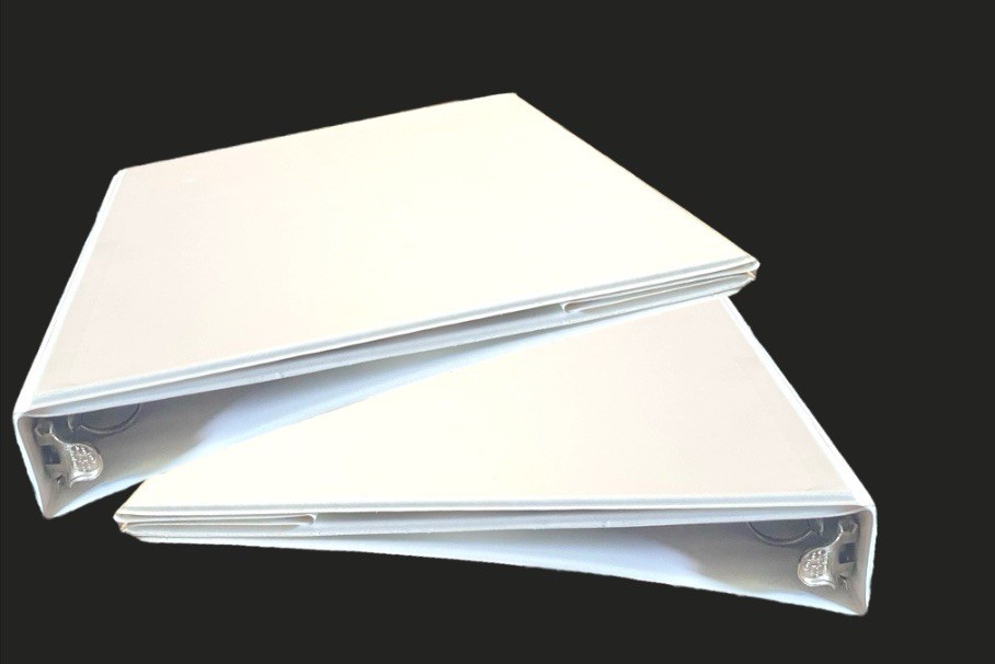 2pk 1” Easel Binders Stand upright : Presentations, Flip Chart, Recipes WHITE