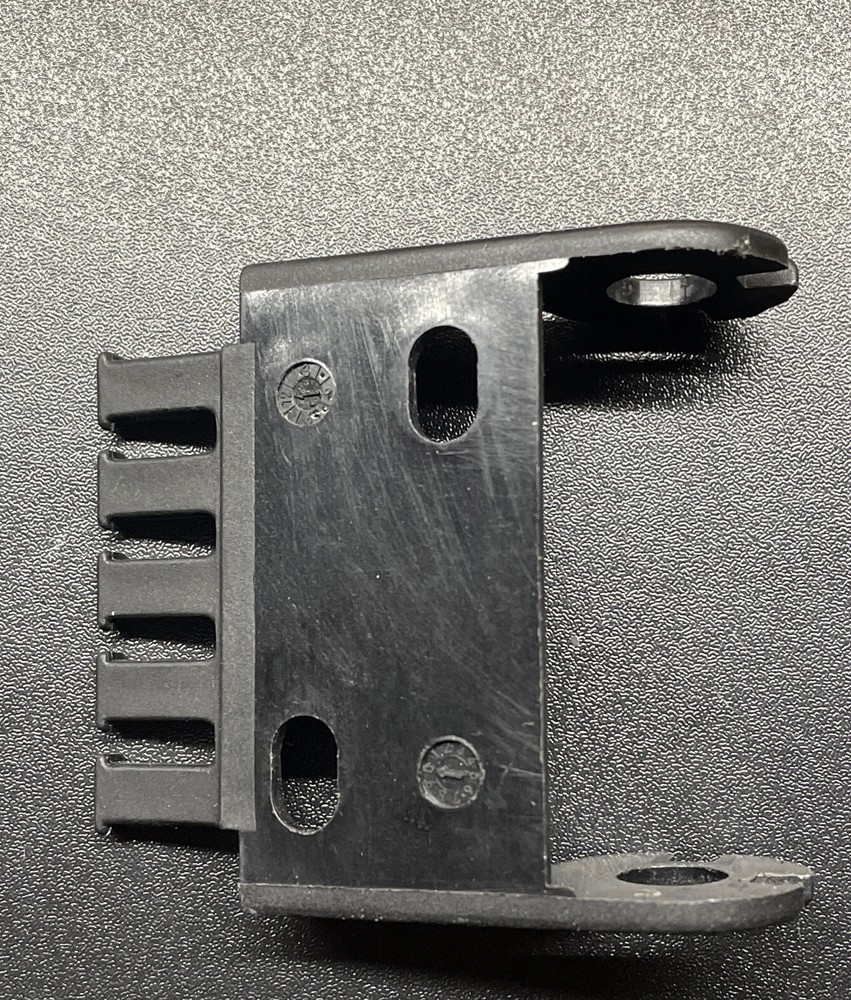 Igus 114.4.1PZ Cable Wireway Carrier Mounting Link