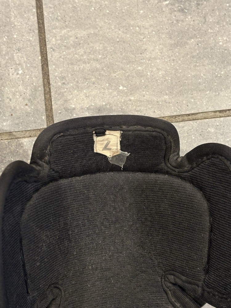 Fox Titan Youth Knee Pads