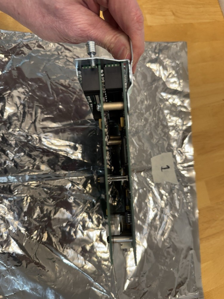 ONE CISCO ASYNC-32A 32-PORT Asynchronous Network Module Guaranteed 30 days