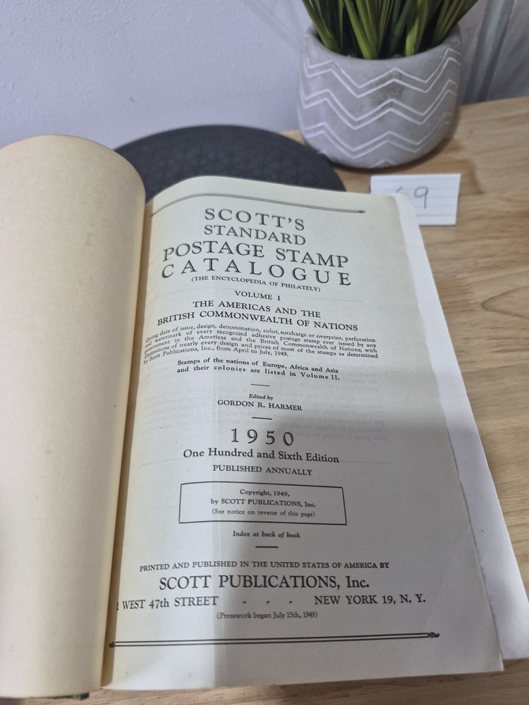 1950 Scott Standard Postage & Stamp Catalogue - Combined Edition Hardcover