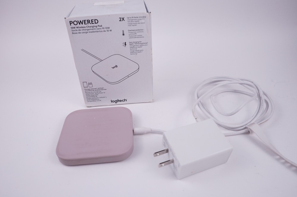 LOGITECH POWERED 10W WIRELESS CHARGING PAD