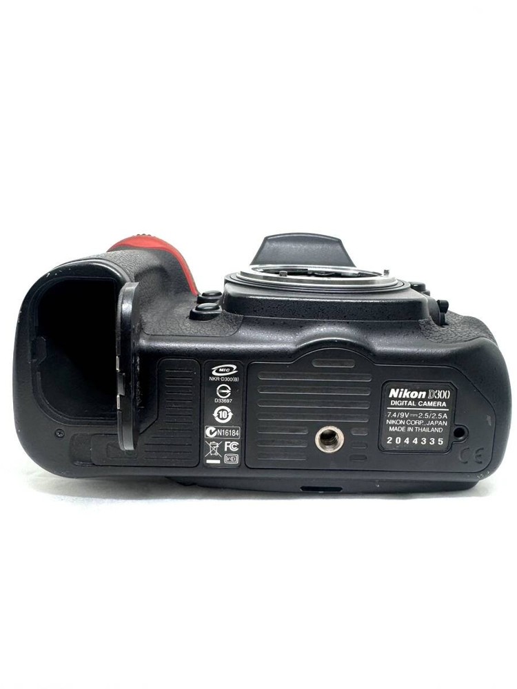 Nikon D300 body #288