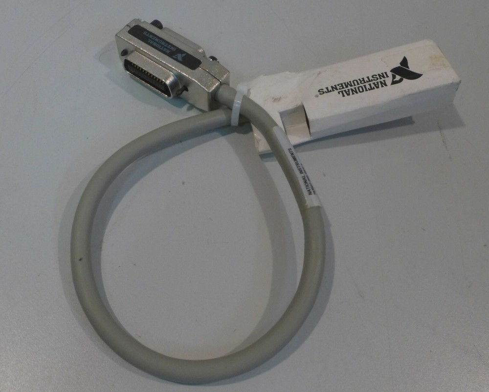 National Instruments 76307-005 .5M HPIB Cable