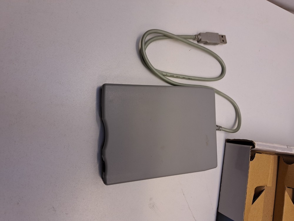 Smart Disk Fd-05PUB USB External 3.5" 1.44 MB Floppy Disk Drive - TESTED