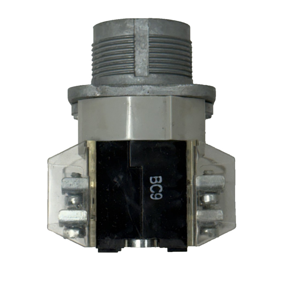 ALLEN BRADLEY 30 MM SELECTOR SWITCH 800T-PB