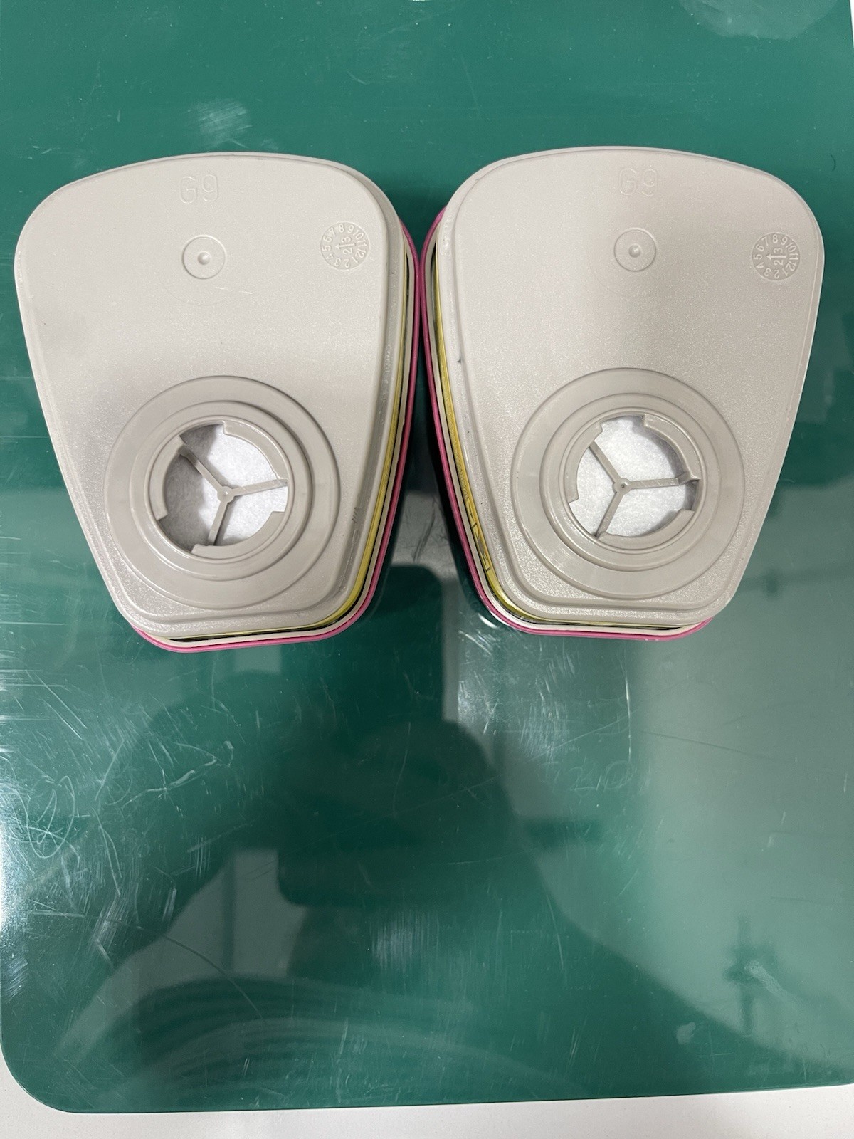 Analog 3M P100 Respirator Cartridge/Filter 60923, 1 Pair, Magenta/Yellow