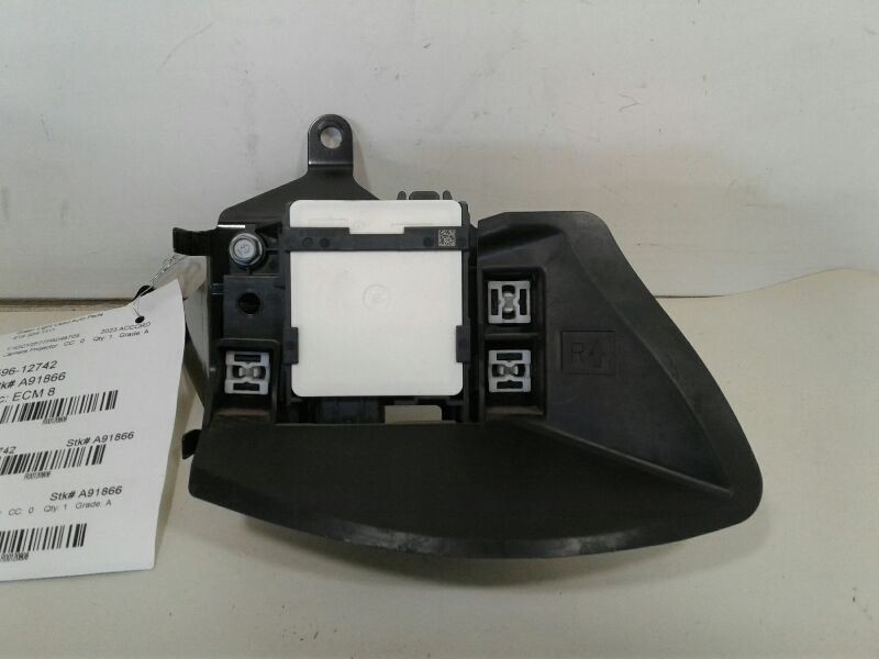 ACCORD    2023 Camera/Projector 120808