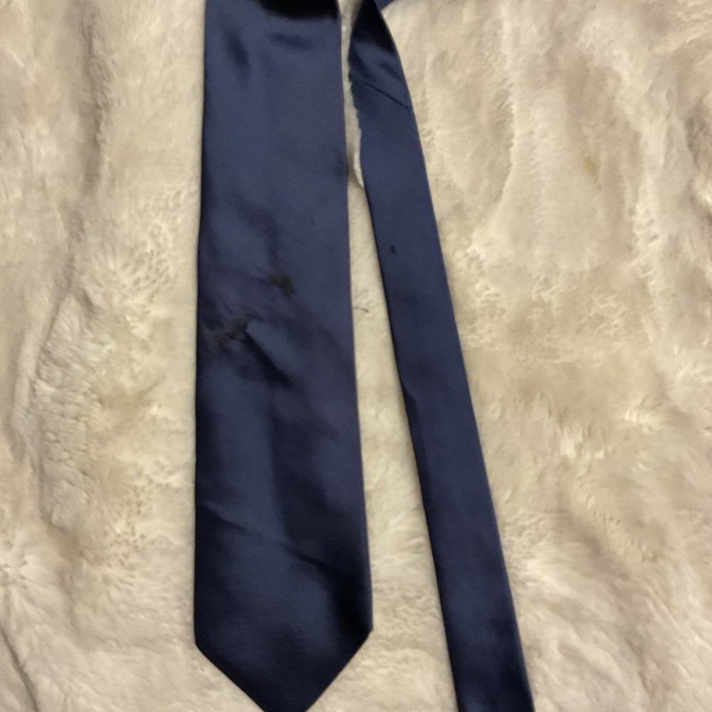GUCCI Men's Silk Tie Blue Pre-owned Flawed Please read Description
